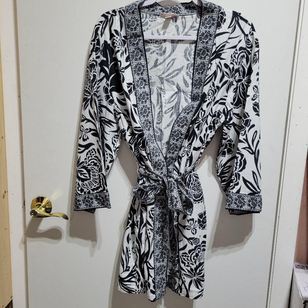 Knox Rose Kimono